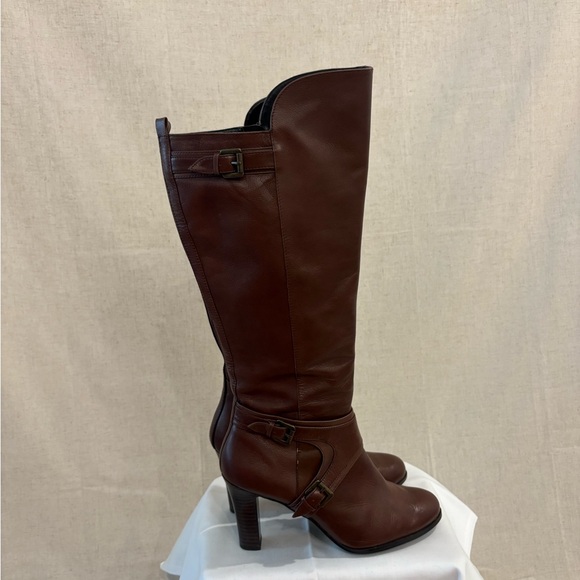 GUESS Brown Knee-High Brown Boots - Picture 2 of 15